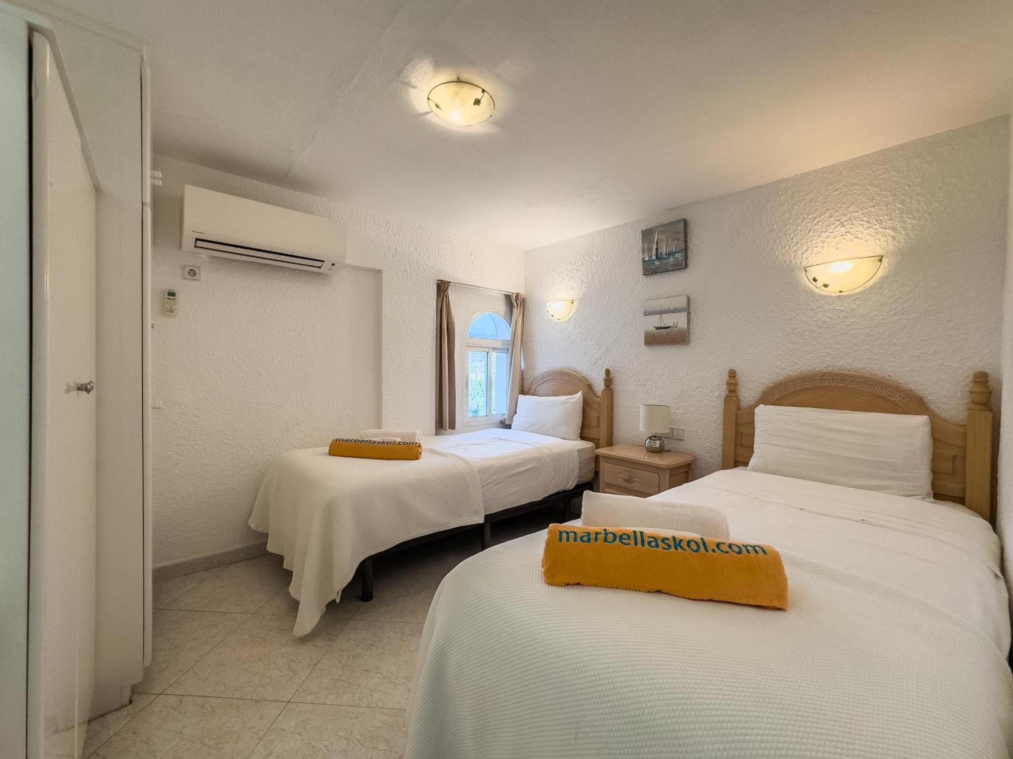 Skol 408A 2 Bedrooms Duplex With Sea Views マルベーリャ エクステリア 写真